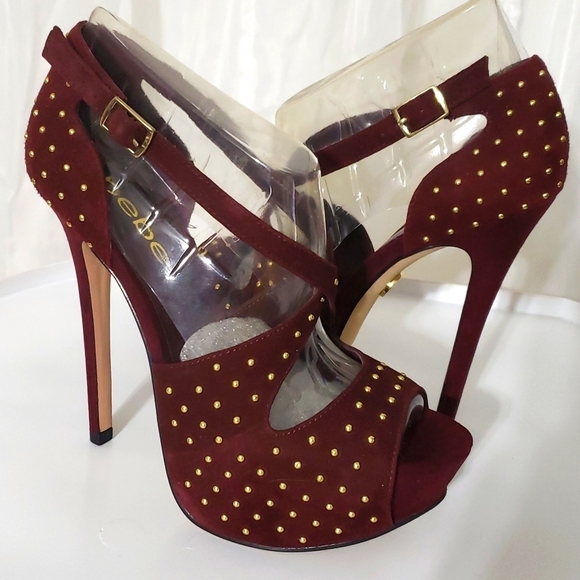 bebe Shoes - Bebe Burgundy with gold accents platform Heels size 6